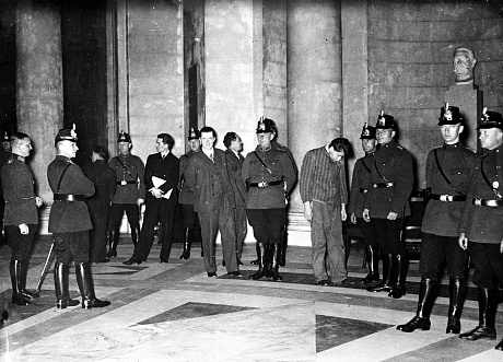 'The main suspect of the Reichstag fire, Marinus van der Lubbe, at the start of the process in Leipzig.'Reporters / Associated Press, Photographer unknown1933